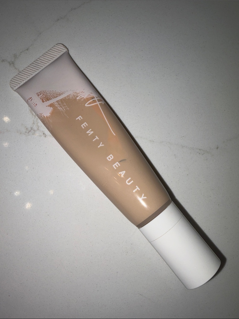 Fenty Beauty Pro FILT’R Hydrating Longwear Foundation